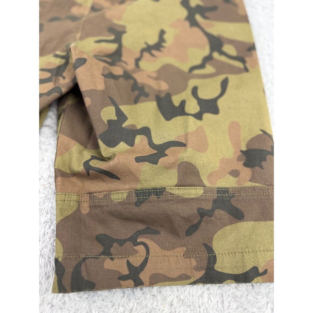 GBG Los Angeles Mens Camo Cargo Shorts Size 32 With Zipper Pockets - PreOwned - Picture 10 of 14